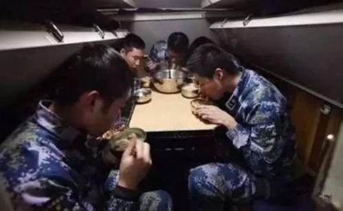 娱乐吃瓜酱解放军,娱乐吃瓜酱视角下的解放军风采