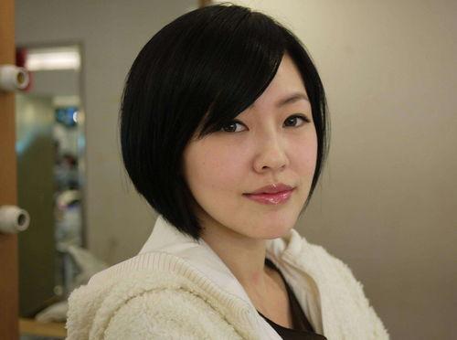 娱乐吃瓜酱自律的女生,她如何成为娱乐圈的清新代表