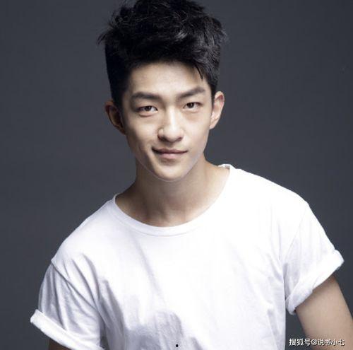 娱乐圈吃瓜爆料博主男的,揭秘那些男星背后的惊人爆料！